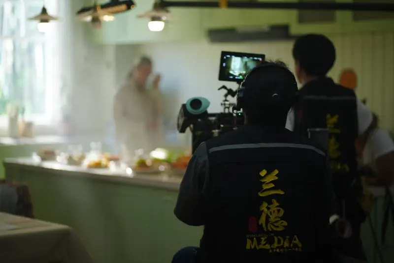 以星光为引，让才华可见——兰德传媒&汉王XPPen 年度暖心广告