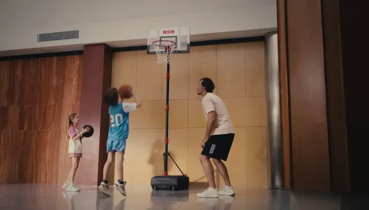 重构产品表达：旅行款篮球架的传播新逻辑