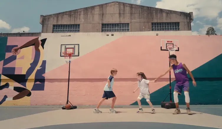 重构产品表达：旅行款篮球架的传播新逻辑