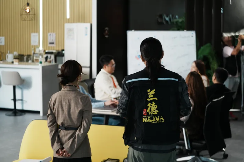 打破企宣 “刻板印象” | 用创新表达，解锁年轻化新范式