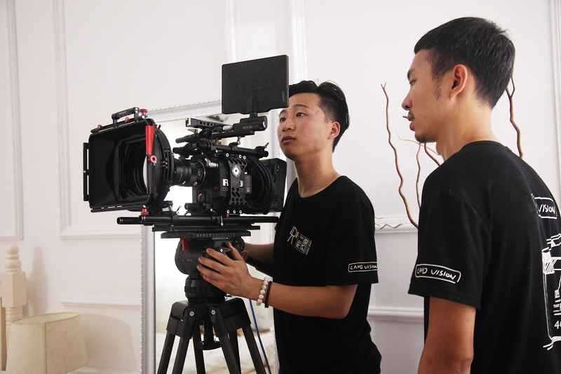 广告拍摄：兰德传媒广告拍摄为你的产品升级