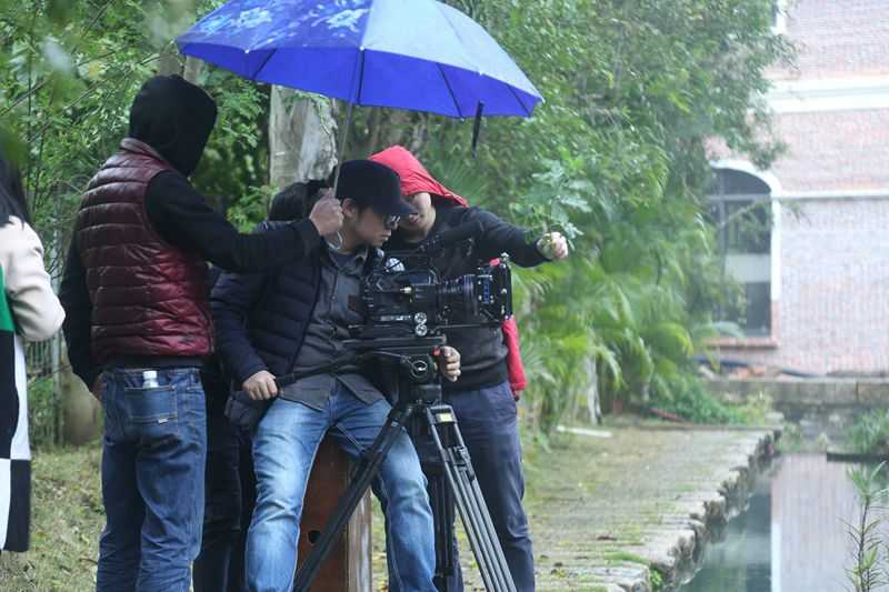 深圳广告片制作：雨景的拍摄应该注意哪些问题？