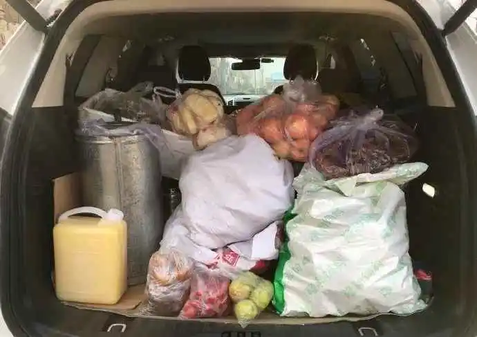 “爸妈的后备箱”你被暖到了吗？